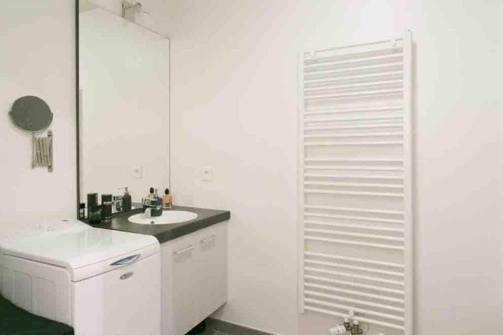 דירות ג'נטילי Cozy & Quiet Getaway Just 300M From Paris With Free Private Parking מראה חיצוני תמונה